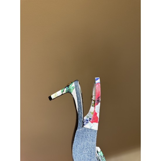DG High Heel Shoes Best Quality
Women 35-41
