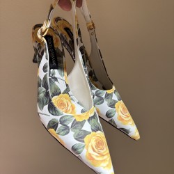 DG High Heel Shoes Best Quality
Women 35-41
