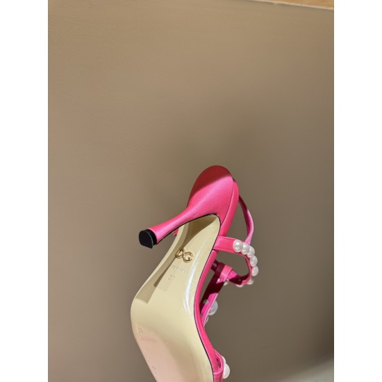 DG High Heel Shoes Best Quality
Women 35-41
