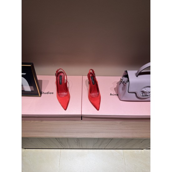 DG High Heel Shoes Best Quality
Women 35-41
