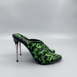 DG High Heel Shoes Best Quality
Women 35-41
