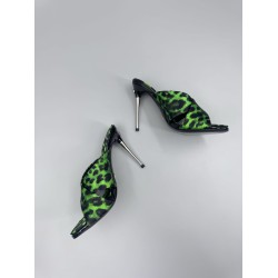 DG High Heel Shoes Best Quality
Women 35-41
