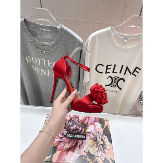 DG High Heel Shoes Best Quality
Women 35-41
