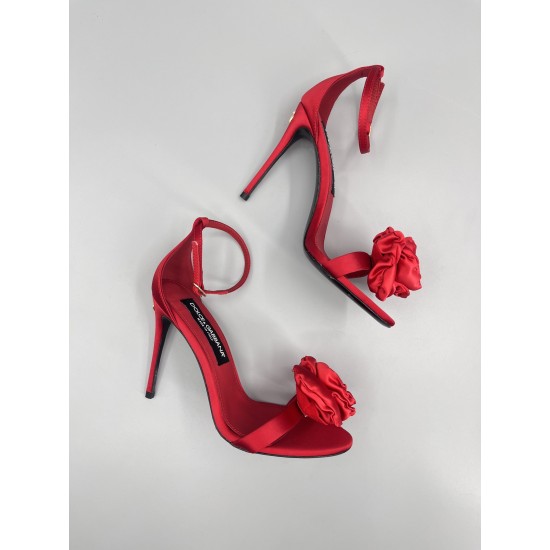DG High Heel Shoes Best Quality
Women 35-41
