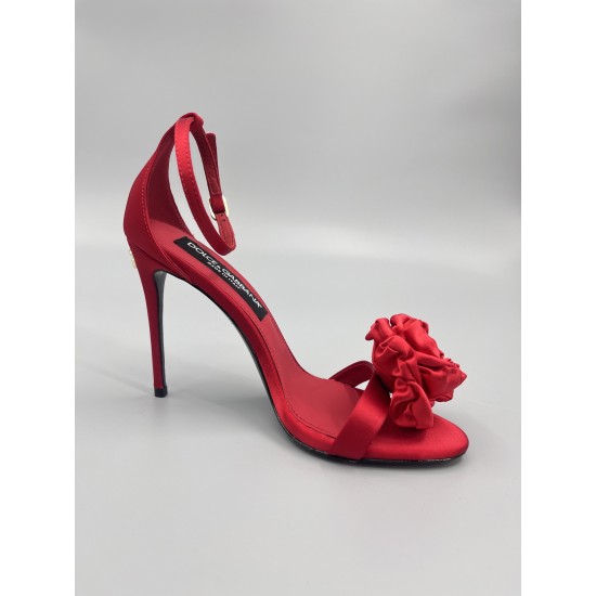 DG High Heel Shoes Best Quality
Women 35-41
