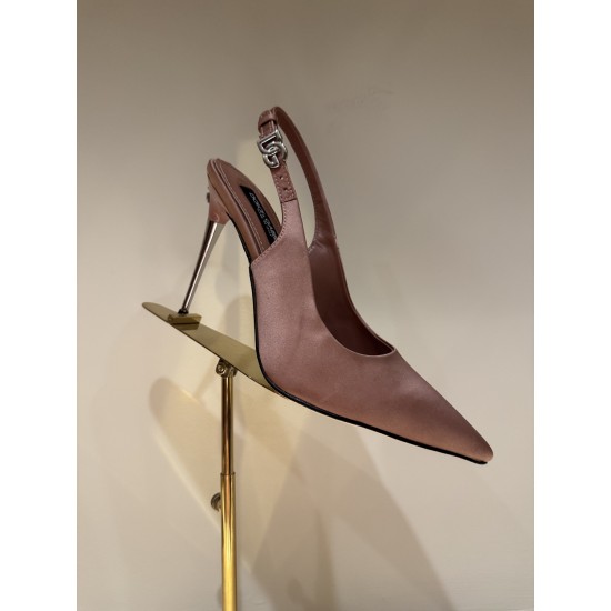 DG High Heel Shoes Best Quality
Women 35-41
