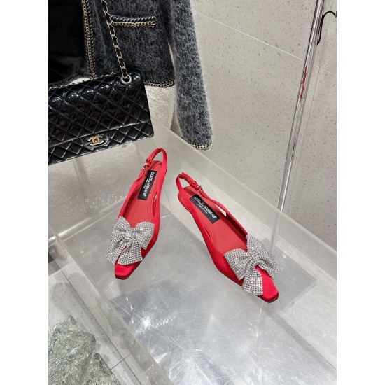 DG High Heel Shoes Best Quality
Women 35-41
