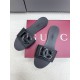 DG slippers