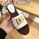DG slippers