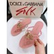 DG slippers