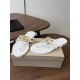 DG slippers