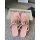 DG slippers