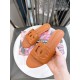 DG slippers