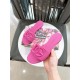 DG slippers