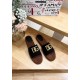 DG slippers