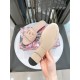 DG slippers