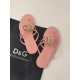 DG slippers
