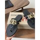 DG slippers
