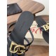 DG slippers