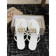 DG slippers