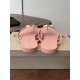 DG slippers