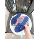 DG slippers