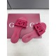DG slippers