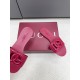 DG slippers