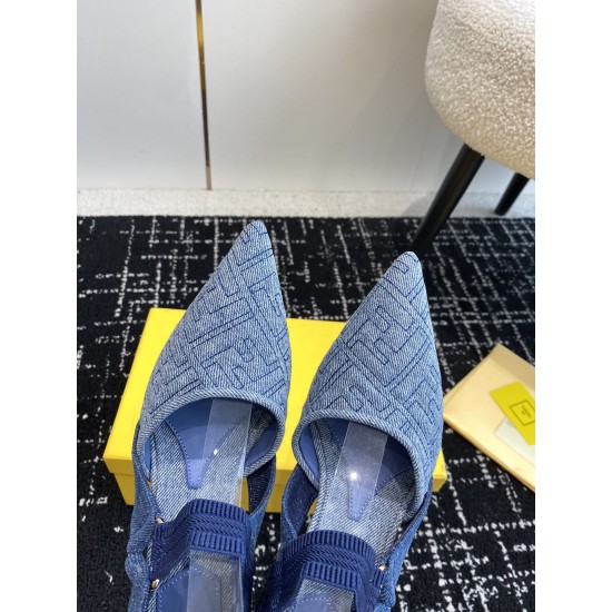 Fendi Heels Shoes Best Quality
Women 35-41
