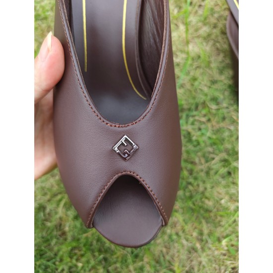 Fendi Heels Shoes Best Quality
Women 35-41