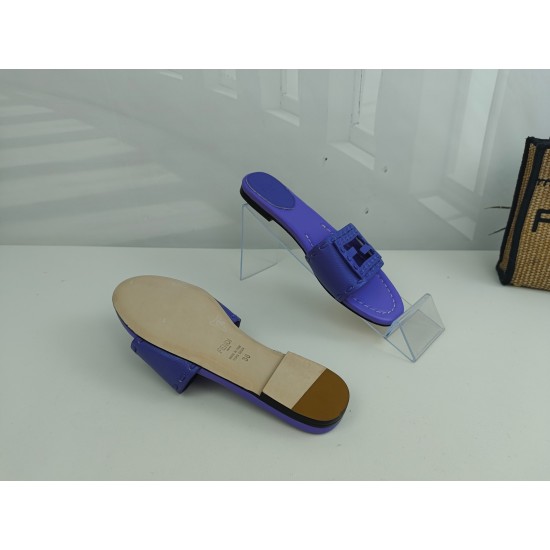 Fendi Slippers Shoes Best Quality
Women 35-41