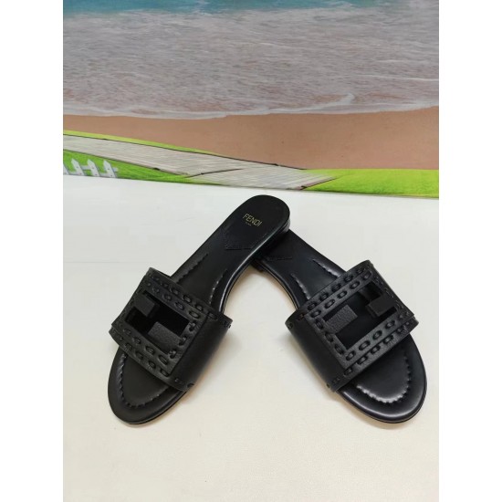 Fendi Slippers Shoes Best Quality
Women 35-41