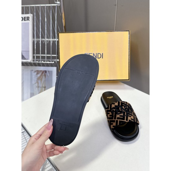 Fendi Slippers Shoes Best Quality
Women 35-41