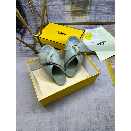 Fendi Slippers Shoes Best Quality
Women 35-41
