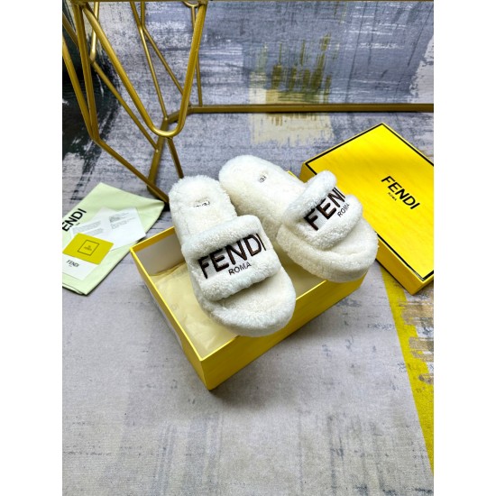 Fendi Slippers Shoes Best Quality
Women 35-41
