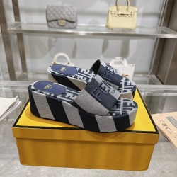 Fendi Slippers Shoes Best Quality
Women 35-41