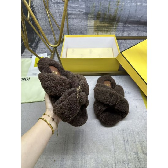 Fendi Slippers Shoes Best Quality
Women 35-41