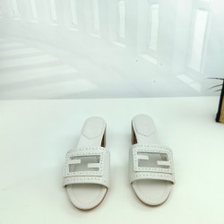 Fendi Slippers Shoes Best Quality
Women 35-41