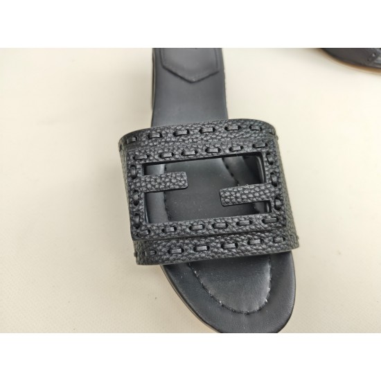 Fendi Slippers Shoes Best Quality
Women 35-41