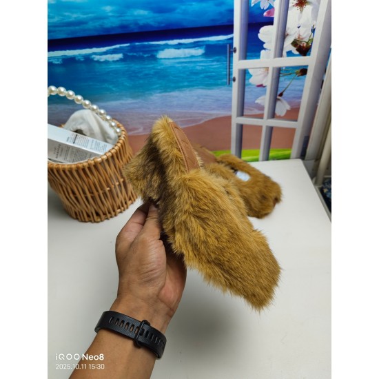 Fendi Slippers Shoes Best Quality
Women 35-41