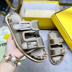 Fendi Slippers Shoes Best Quality
Women 35-41