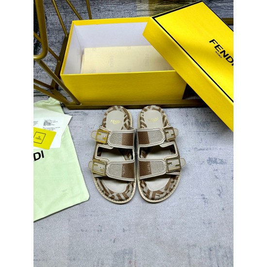 Fendi Slippers Shoes Best Quality
Women 35-41