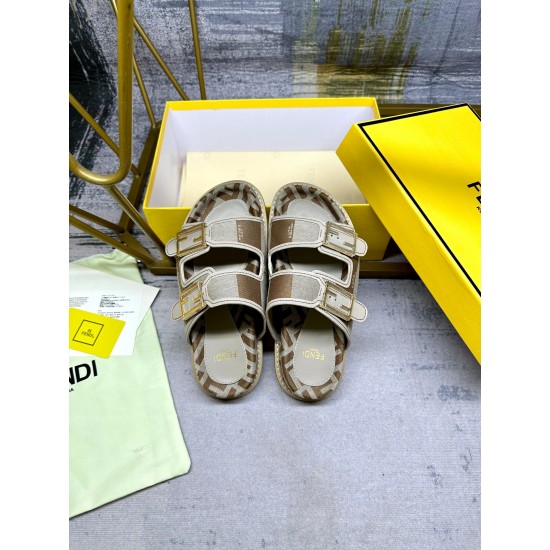 Fendi Slippers Shoes Best Quality
Women 35-41