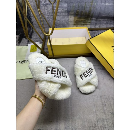 Fendi Slippers Shoes Best Quality
Women 35-41