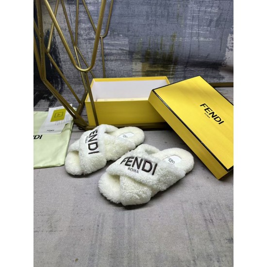 Fendi Slippers Shoes Best Quality
Women 35-41