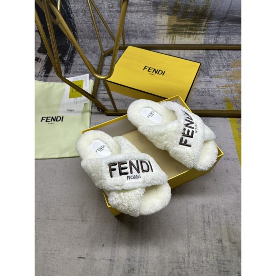 Fendi Slippers Shoes Best Quality
Women 35-41