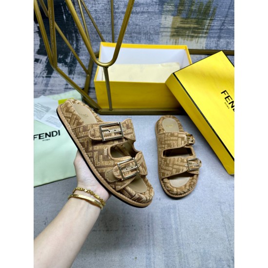 Fendi Slippers Shoes Best Quality
Women 35-41