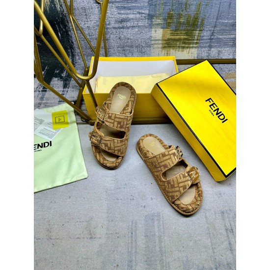 Fendi Slippers Shoes Best Quality
Women 35-41