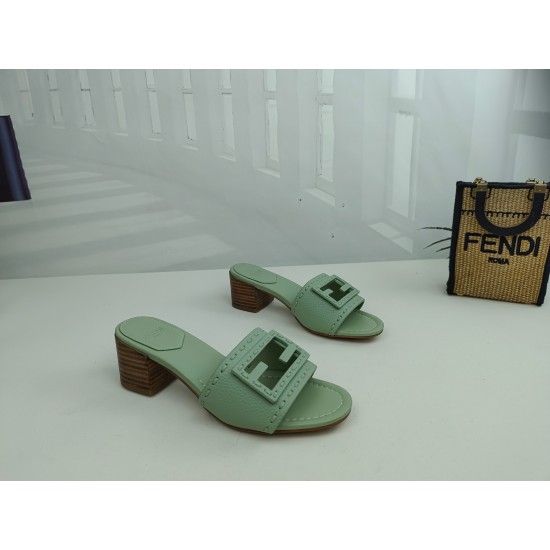 Fendi Slippers Shoes Best Quality
Women 35-41