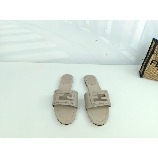 Fendi Slippers Shoes Best Quality
Women 35-41